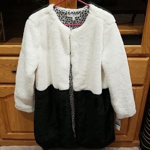 Faux Fur Coat with polyester lining